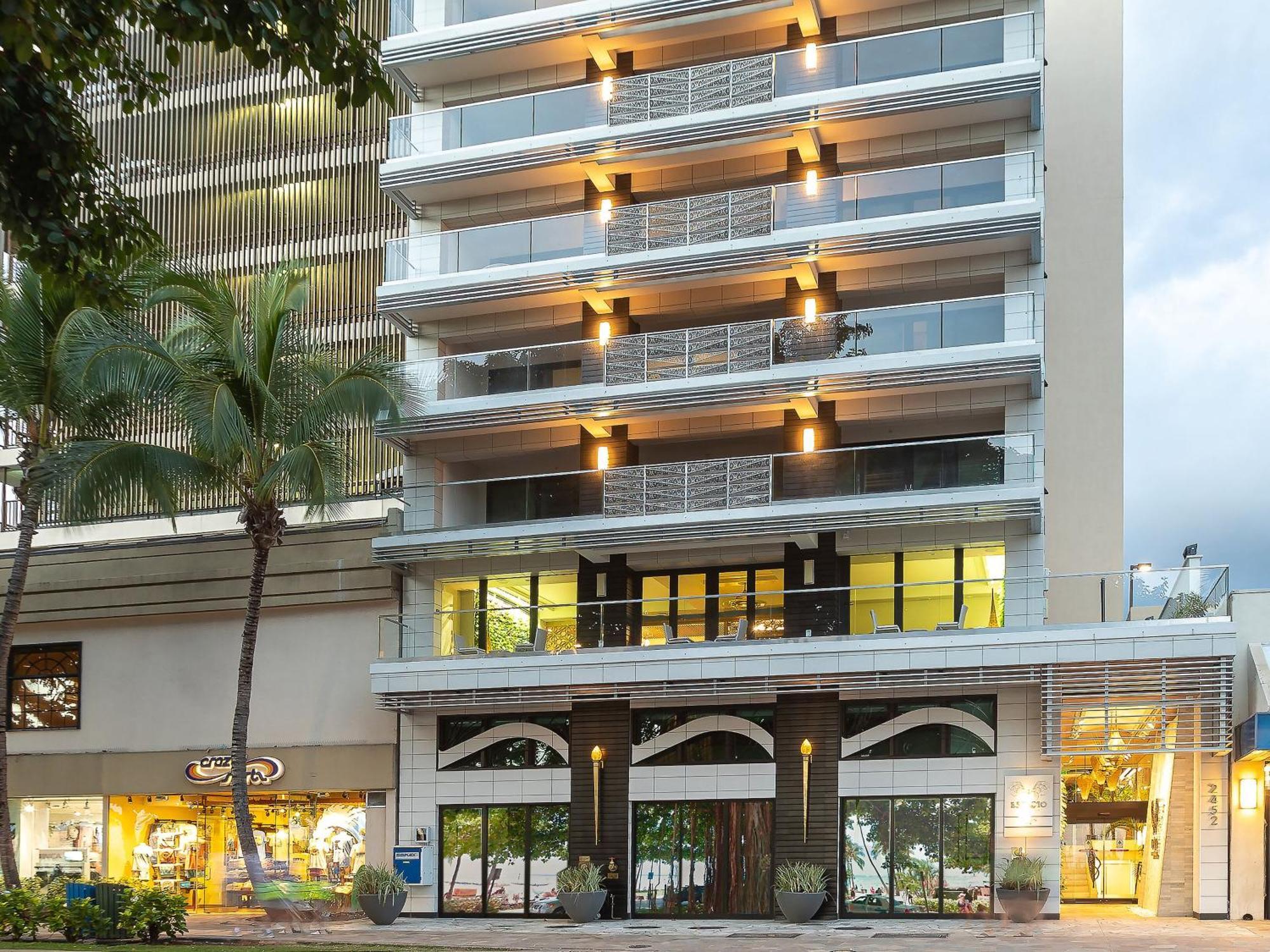 Espacio The Jewel Of Waikiki Honolulu Exteriör bild